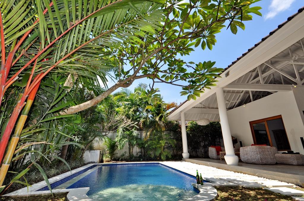 Villa Camelia Seminyak  Ngoại thất bức ảnh