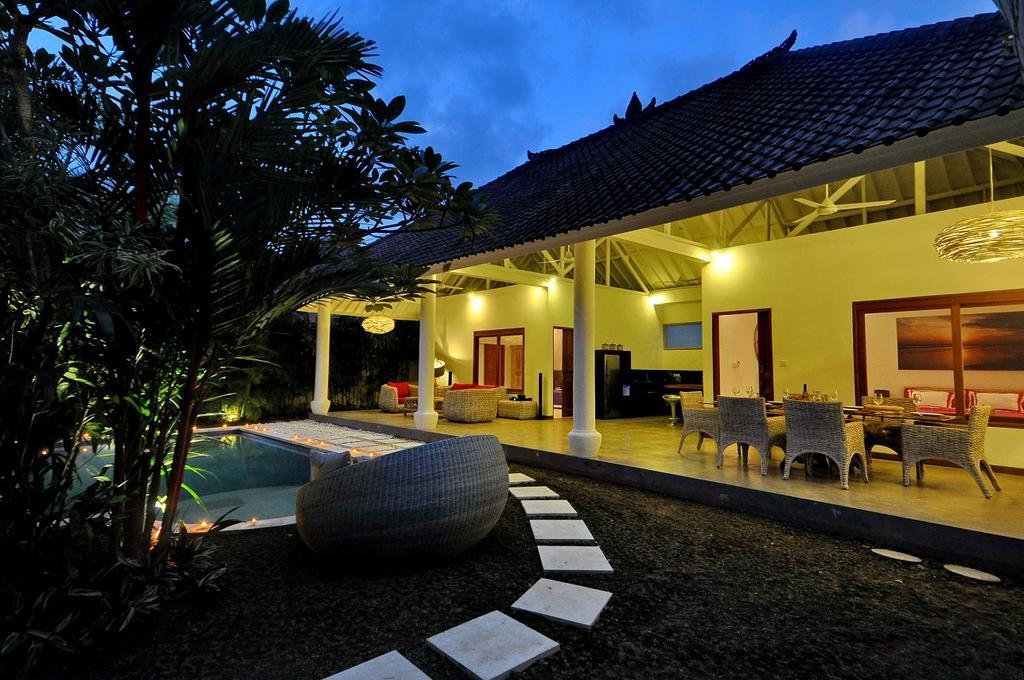 Villa Camelia Seminyak  Ngoại thất bức ảnh