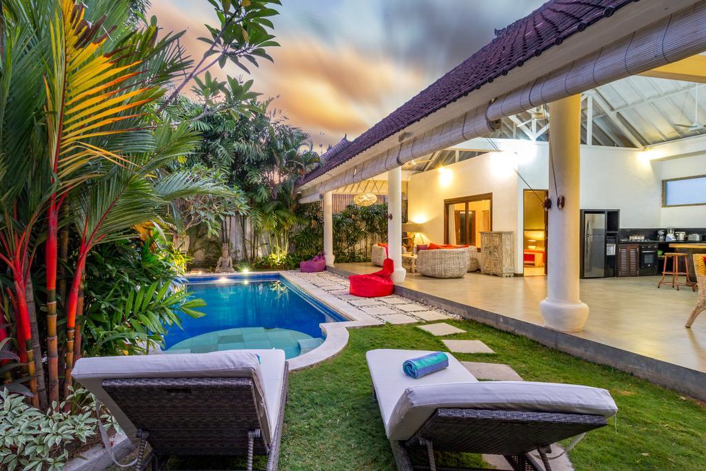Villa Camelia Seminyak  Ngoại thất bức ảnh
