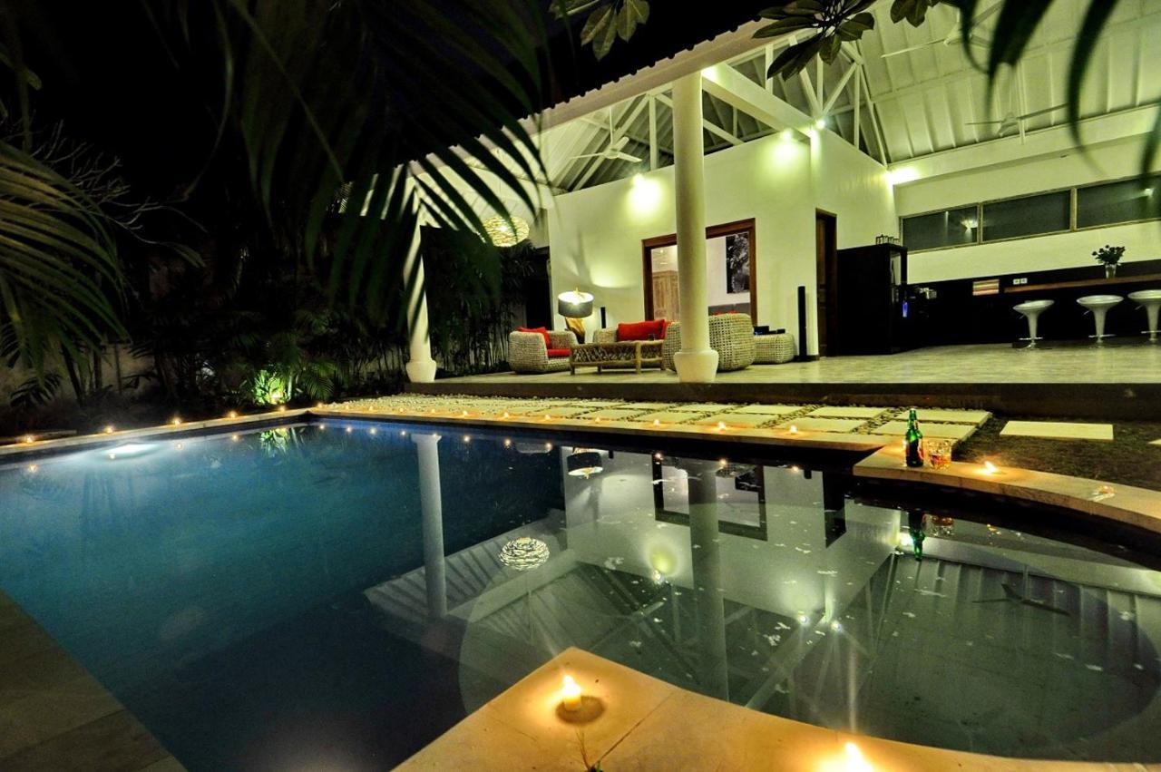 Villa Camelia Seminyak  Ngoại thất bức ảnh